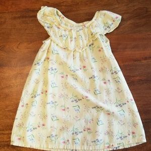 Girls Sleeveless floral dress with ruffle neckline